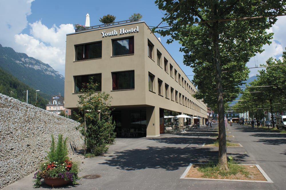 Gebäude