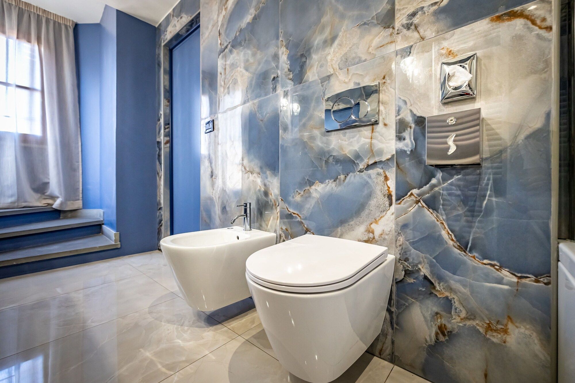 Sonstige