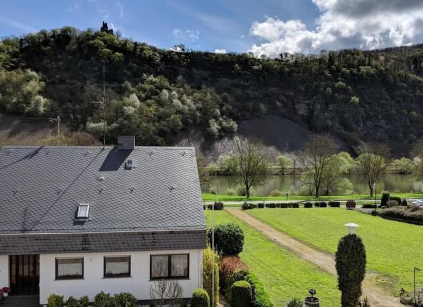 Außenansicht Foto