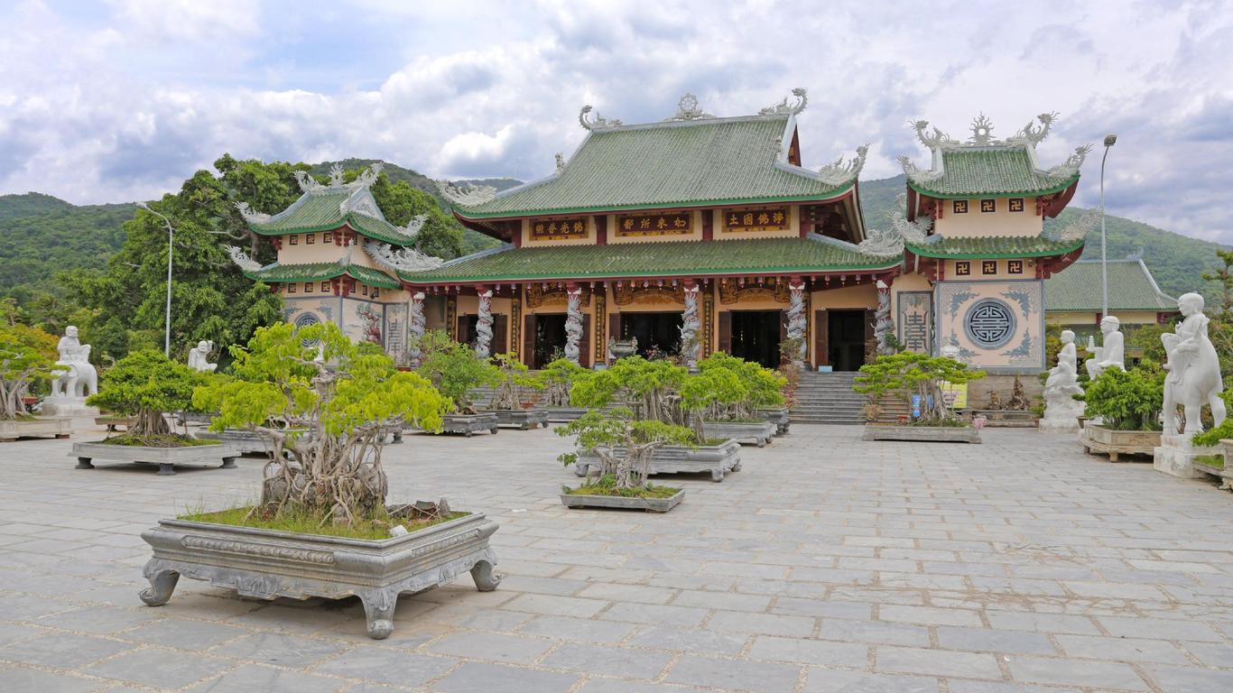 Oc Tien Sa Hotel Danang