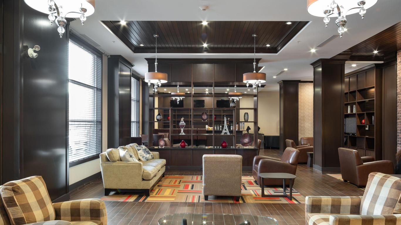 Four Points by Sheraton Edmonton International Airport