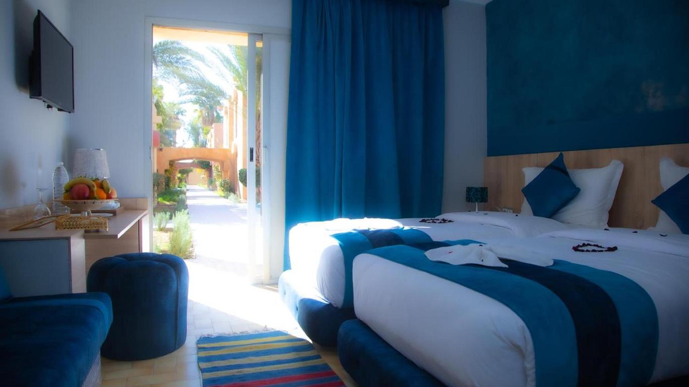 Rs Hotel Karam Palace