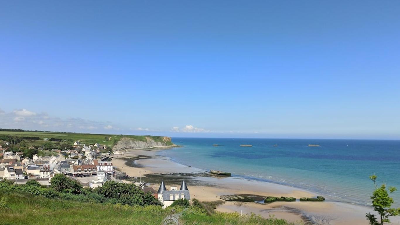 Logis Hôtel La Rosière----Situé Entre Bayeux Et Arromanches