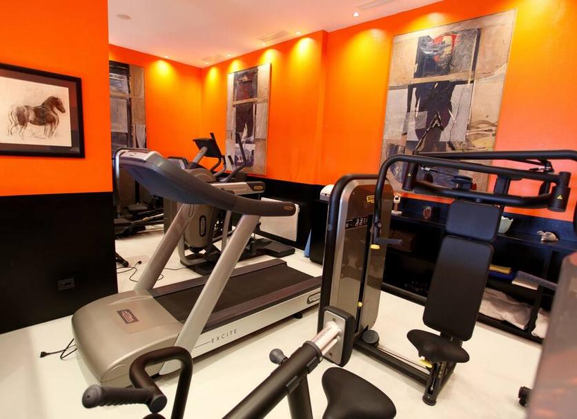 Fitnessbereich Foto