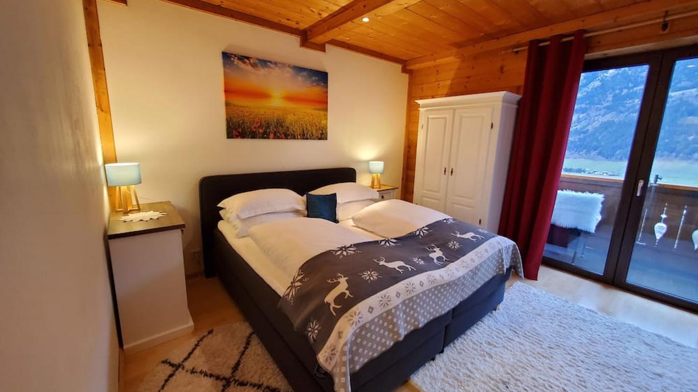 Urlaub am Krausberghof, Apartment mit Balkon und Parkplatz, Sauna und Infrarotkabine, kostenfreie Kaffeekapseln, 6 Fahrminuten zur Alpentherme Gastein und zur Schlossalmbahn, Spielplatz