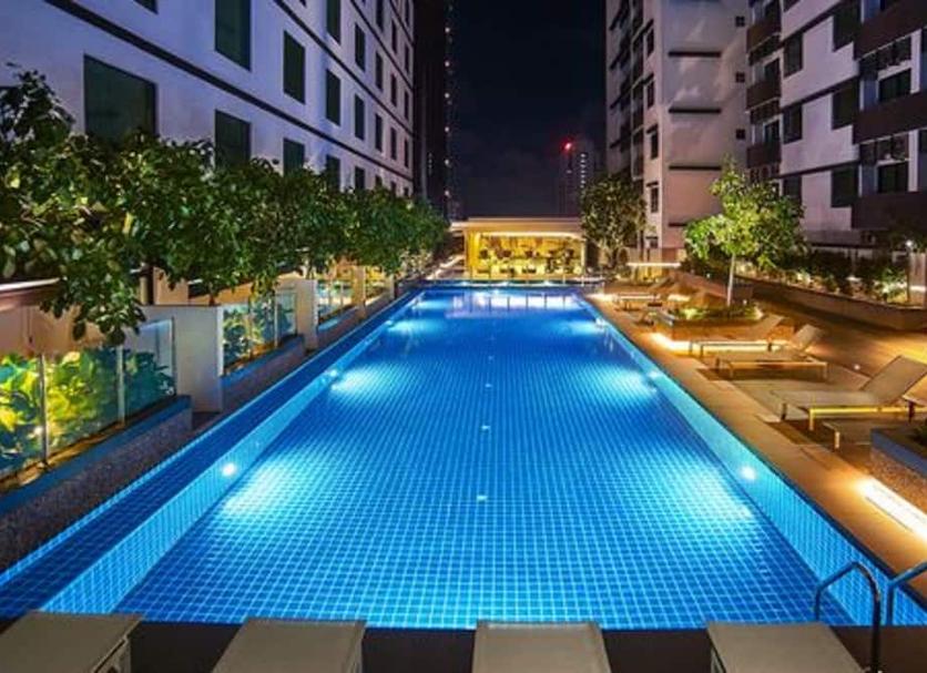 Pool Foto