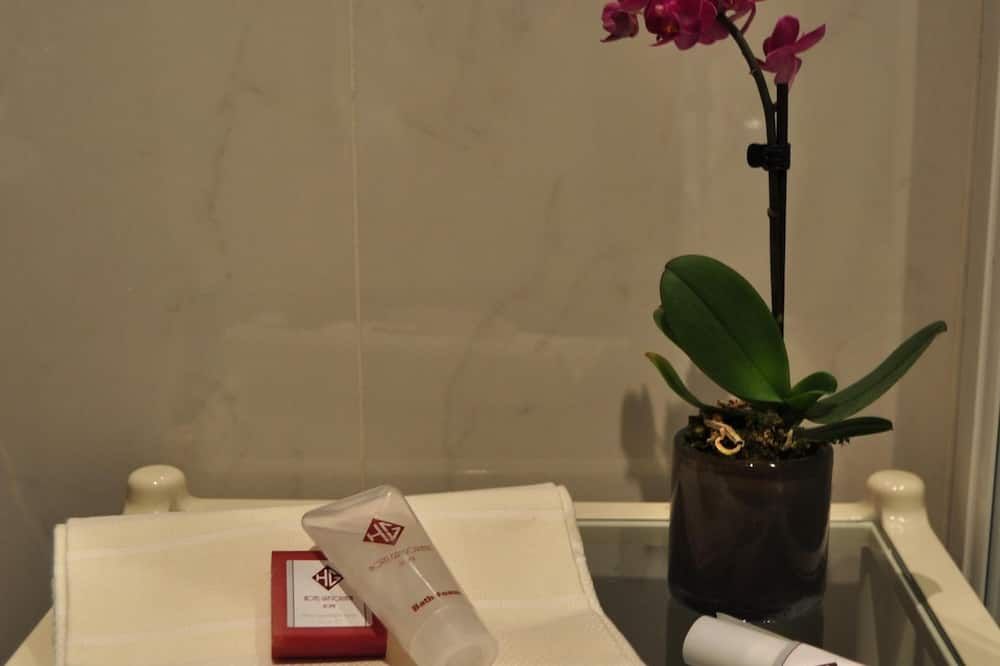 Sonstige