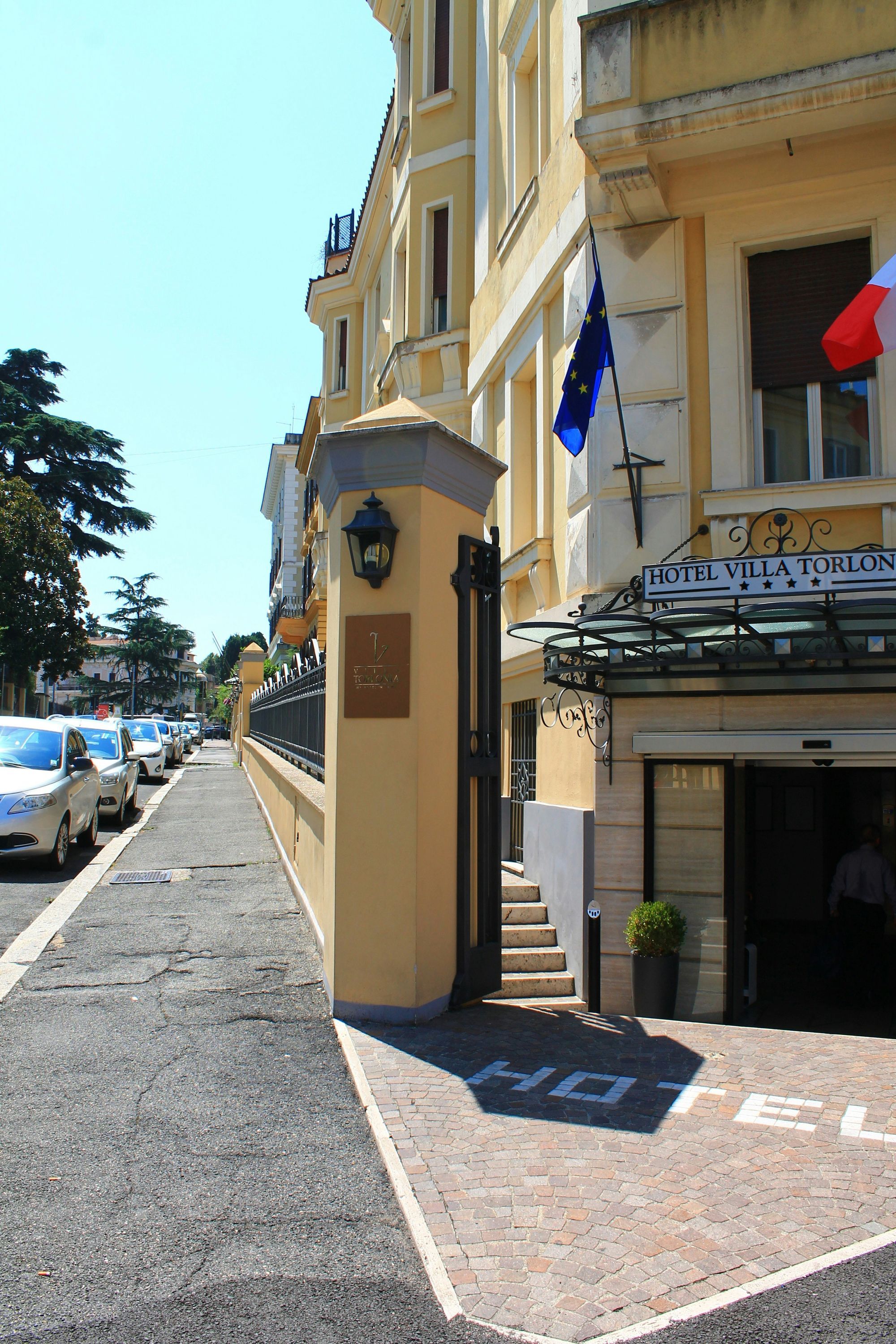 Gebäude