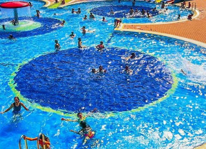 Pool Foto