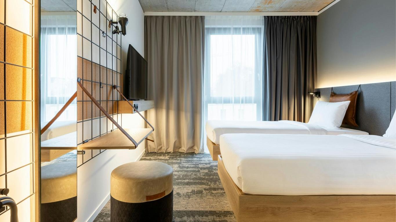 Moxy Hamburg - Finkenwerder