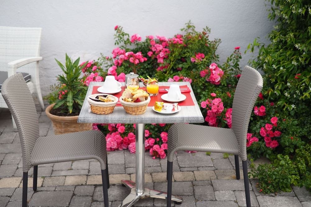 Sonstige