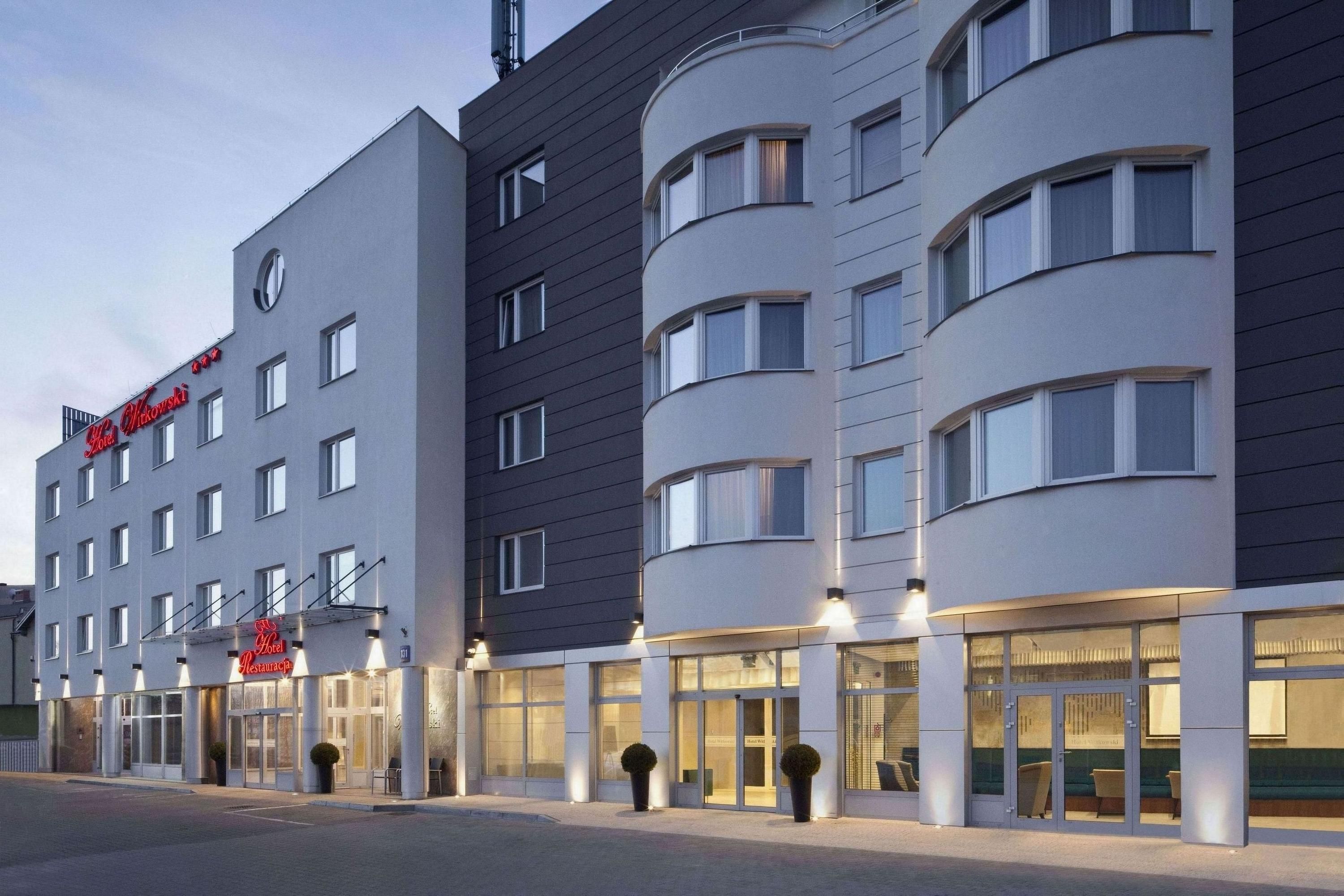 Gebäude