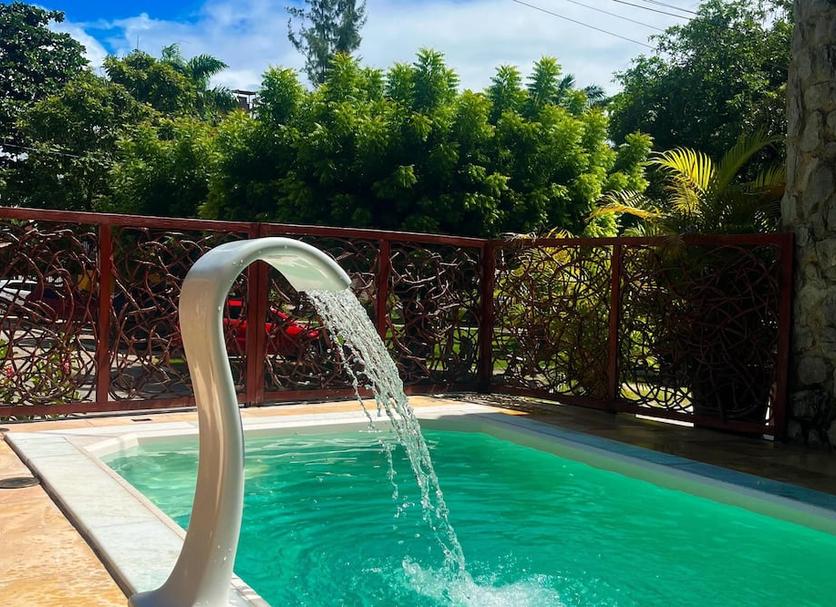 Pool Foto