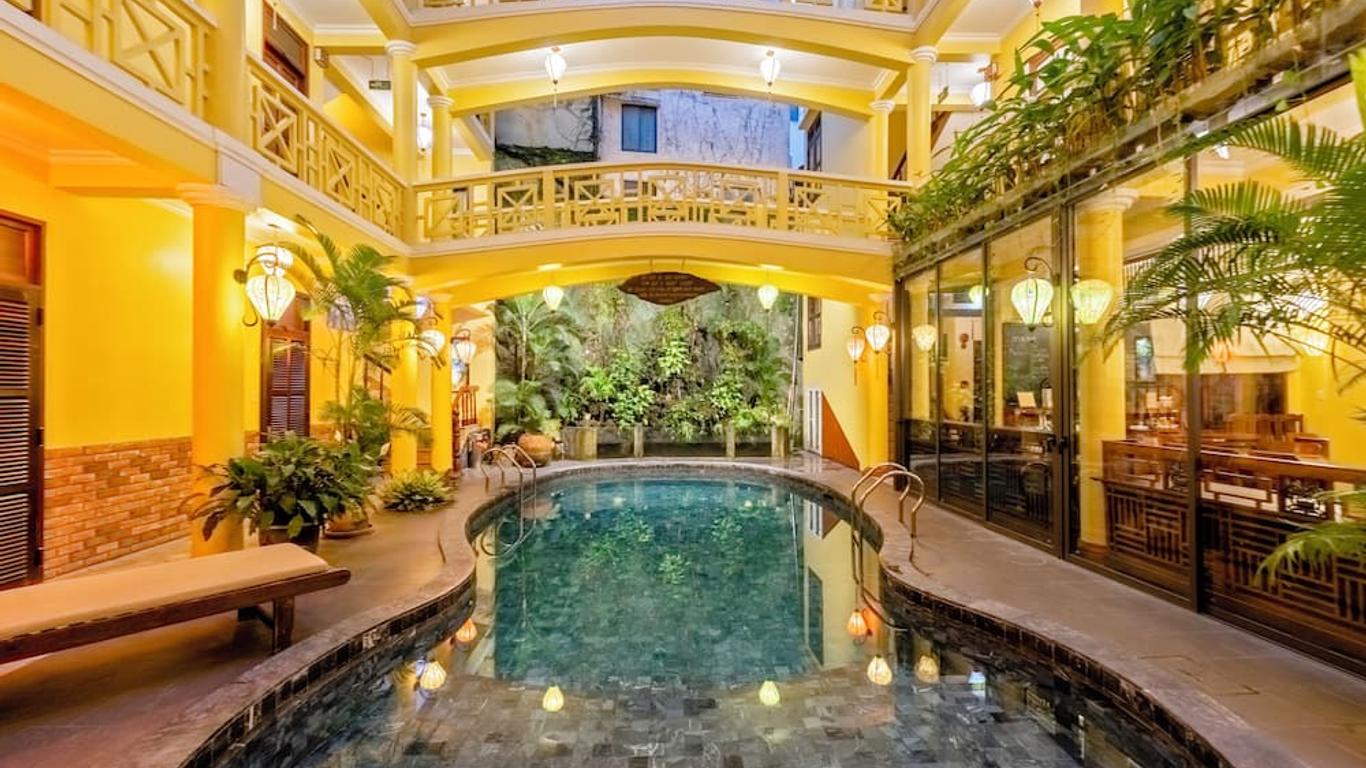 Thanh Van 1 Hotel