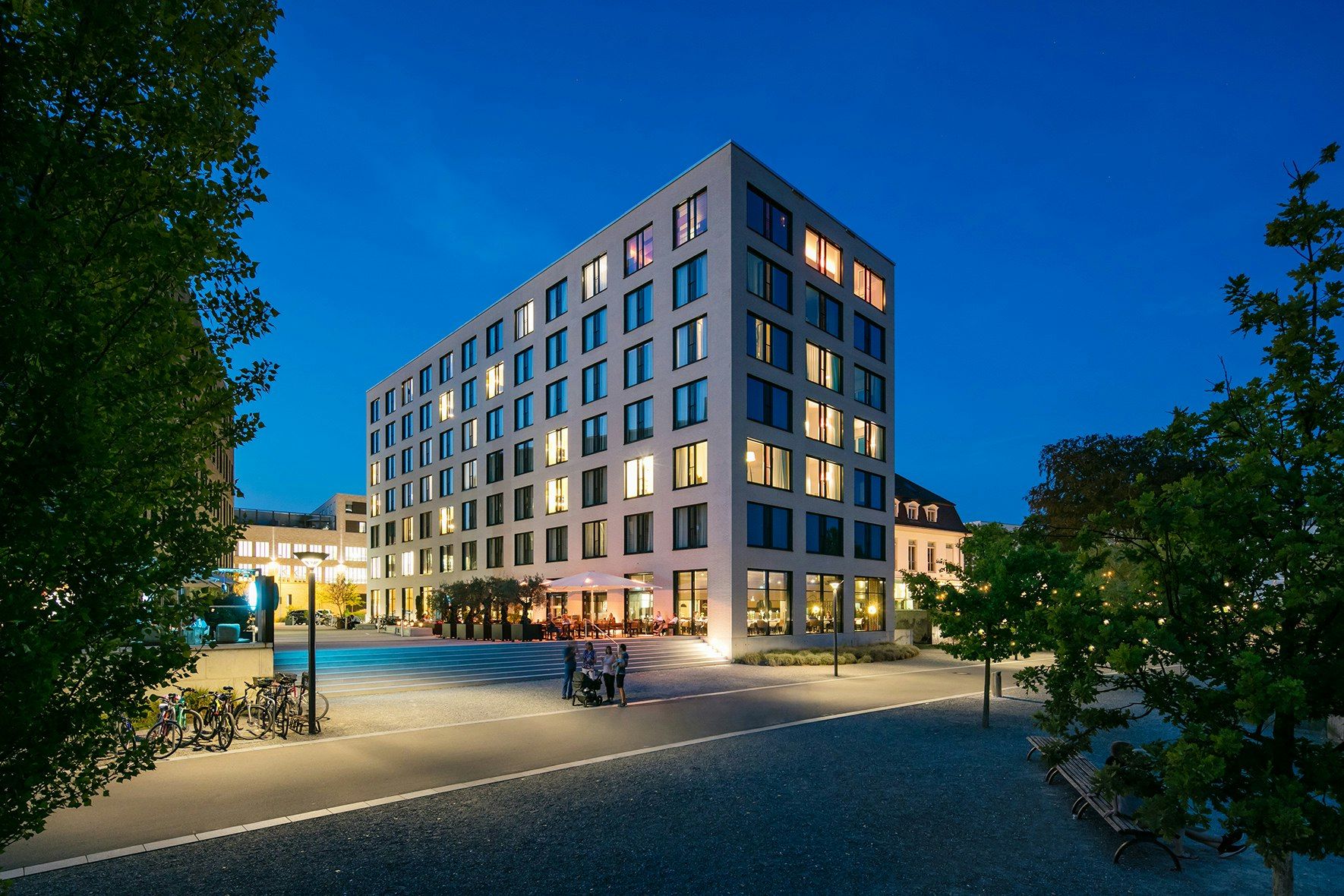 Gebäude