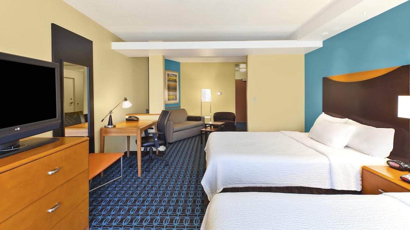 Fairfield Inn & Suites by Marriott Lexington North