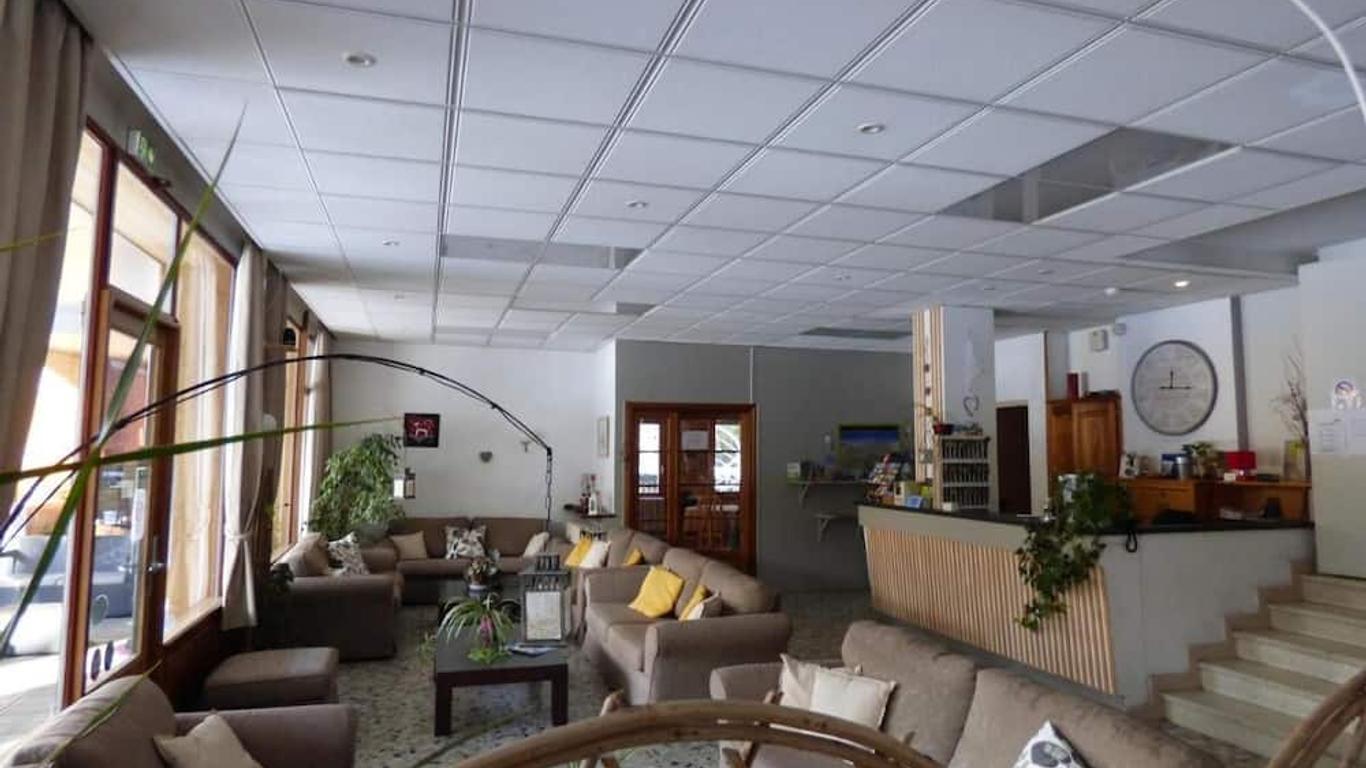 Hôtel Logis La Crémaillère