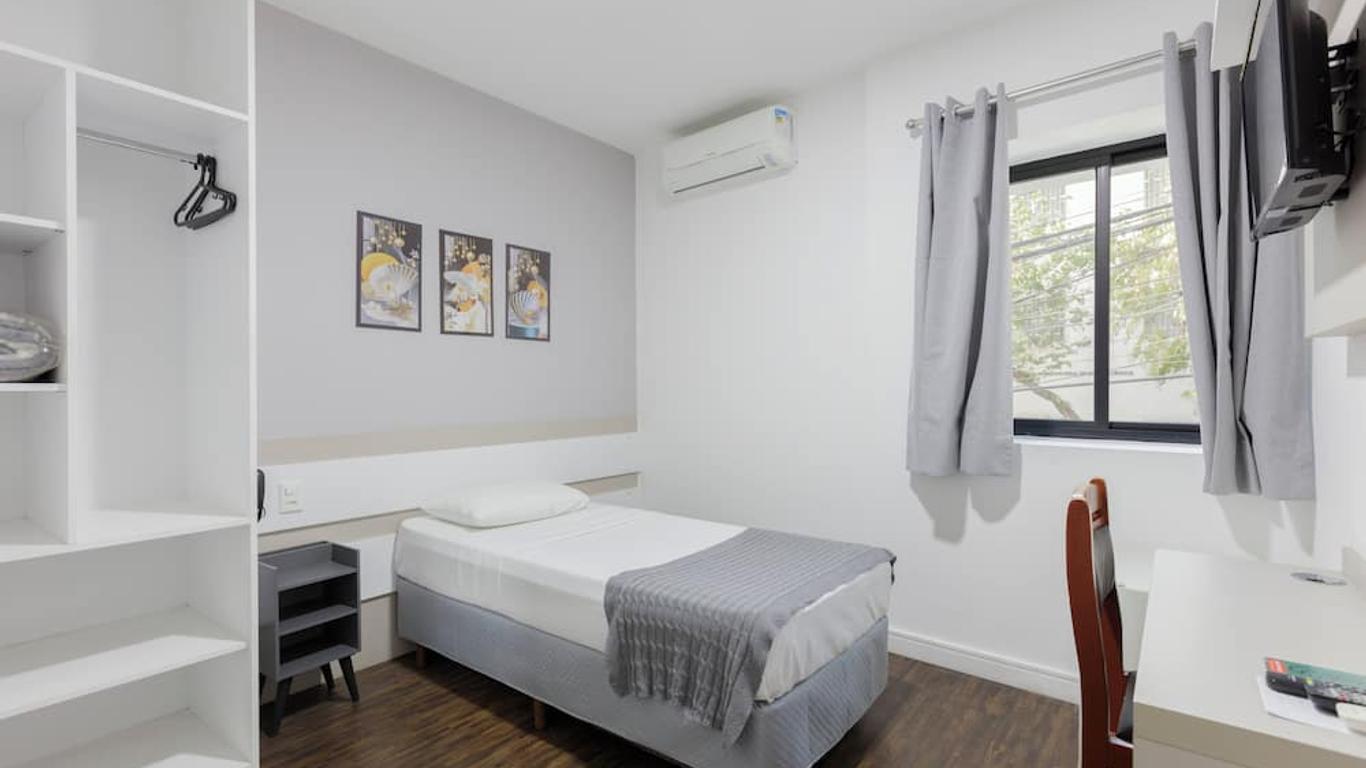 Cardim Plaza Hotel
