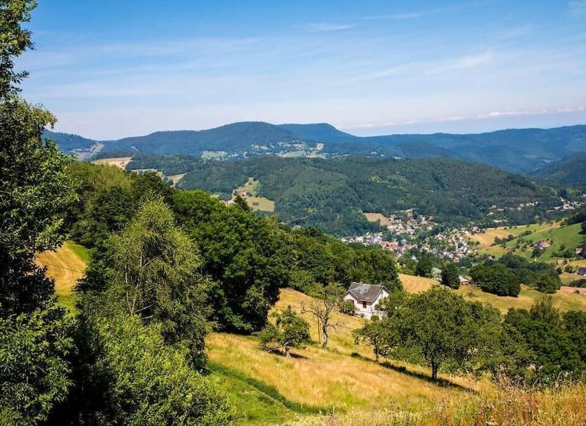 Außenansicht Foto