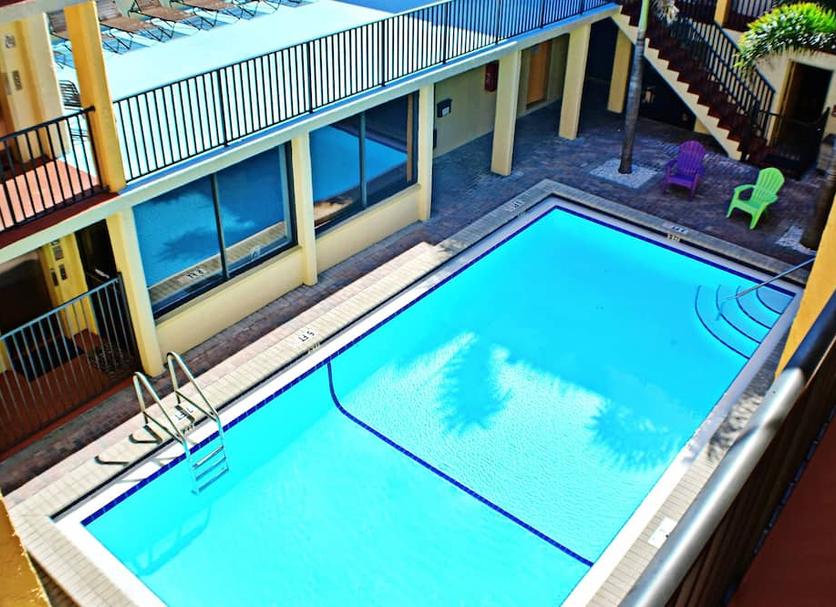 Pool Foto