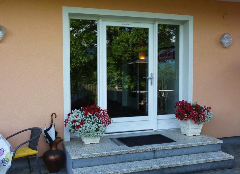 Außenansicht Foto