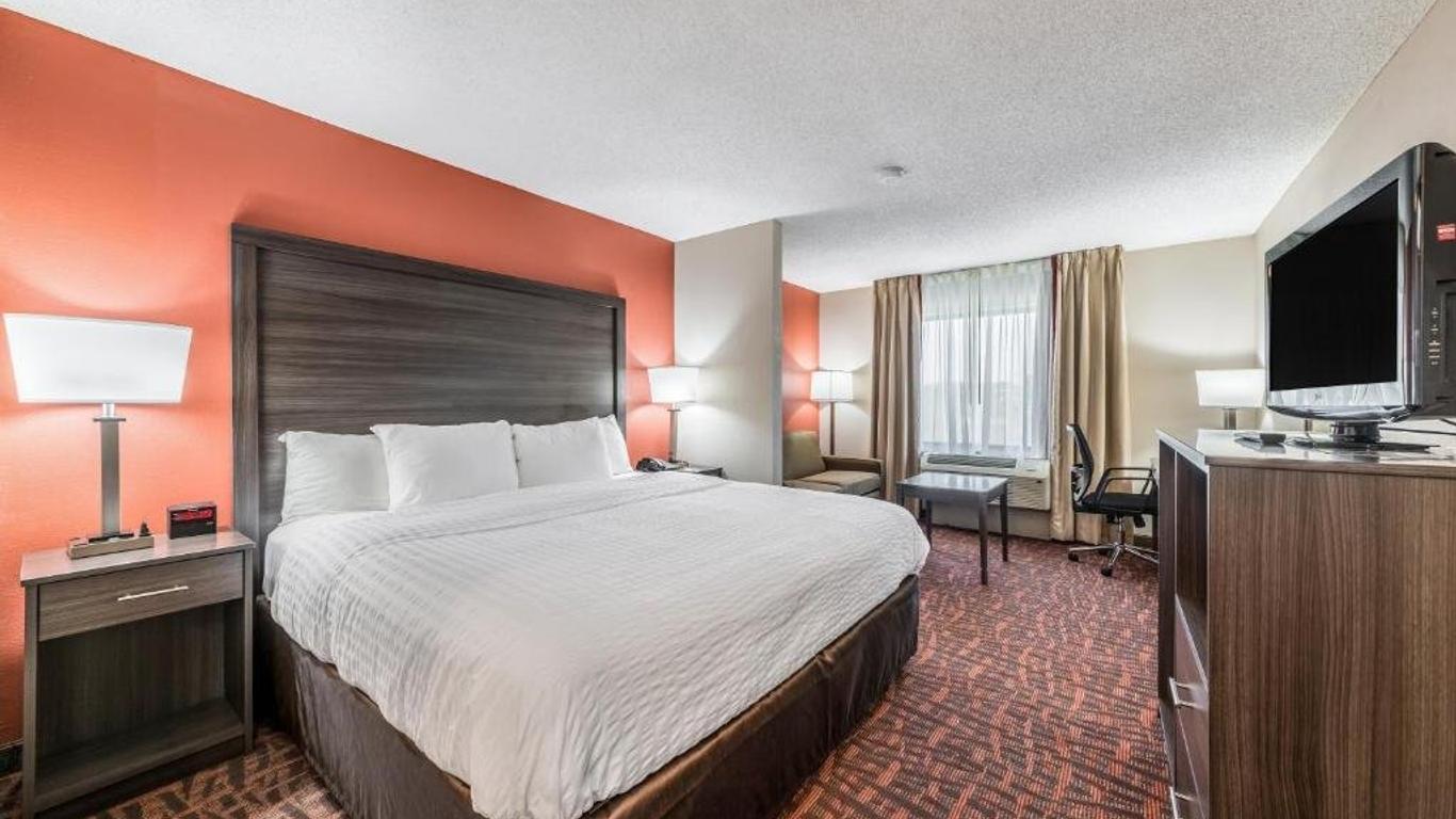 Lake Norman Inn and Suites