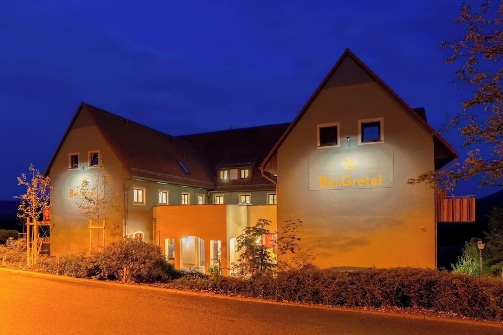 Gebäude