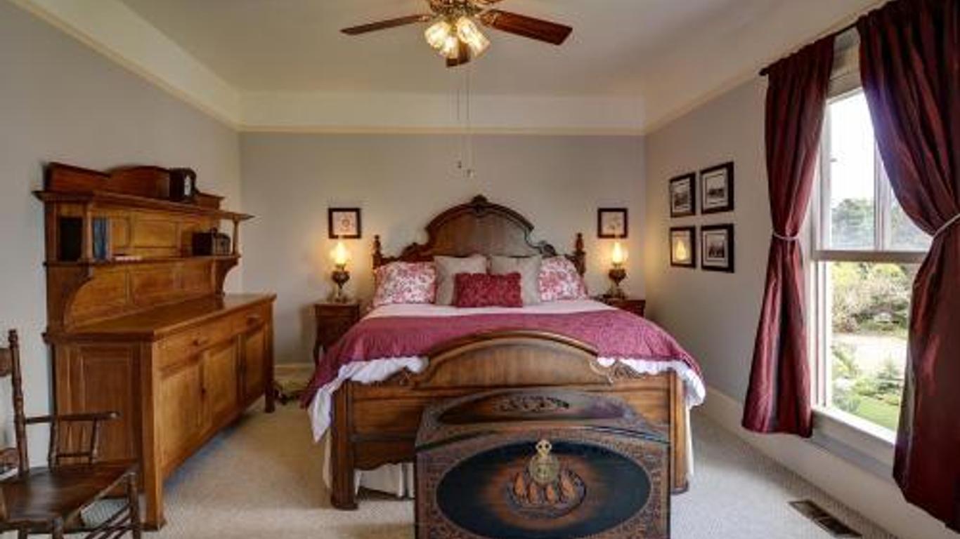Blue Goose Inn B&B