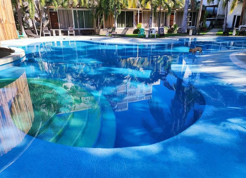 Pool Foto