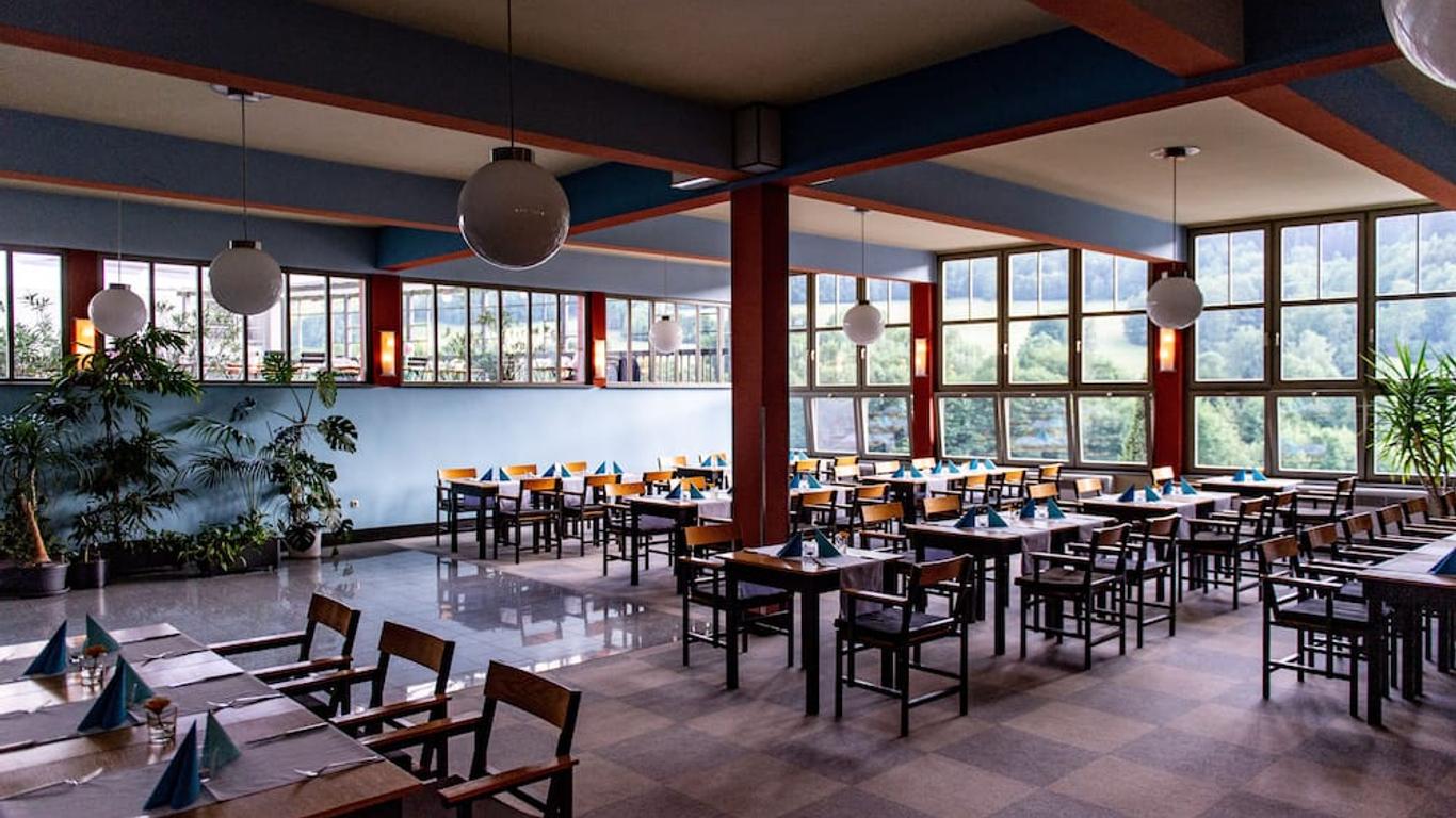 Haus des Volkes - Das Bauhaushotel
