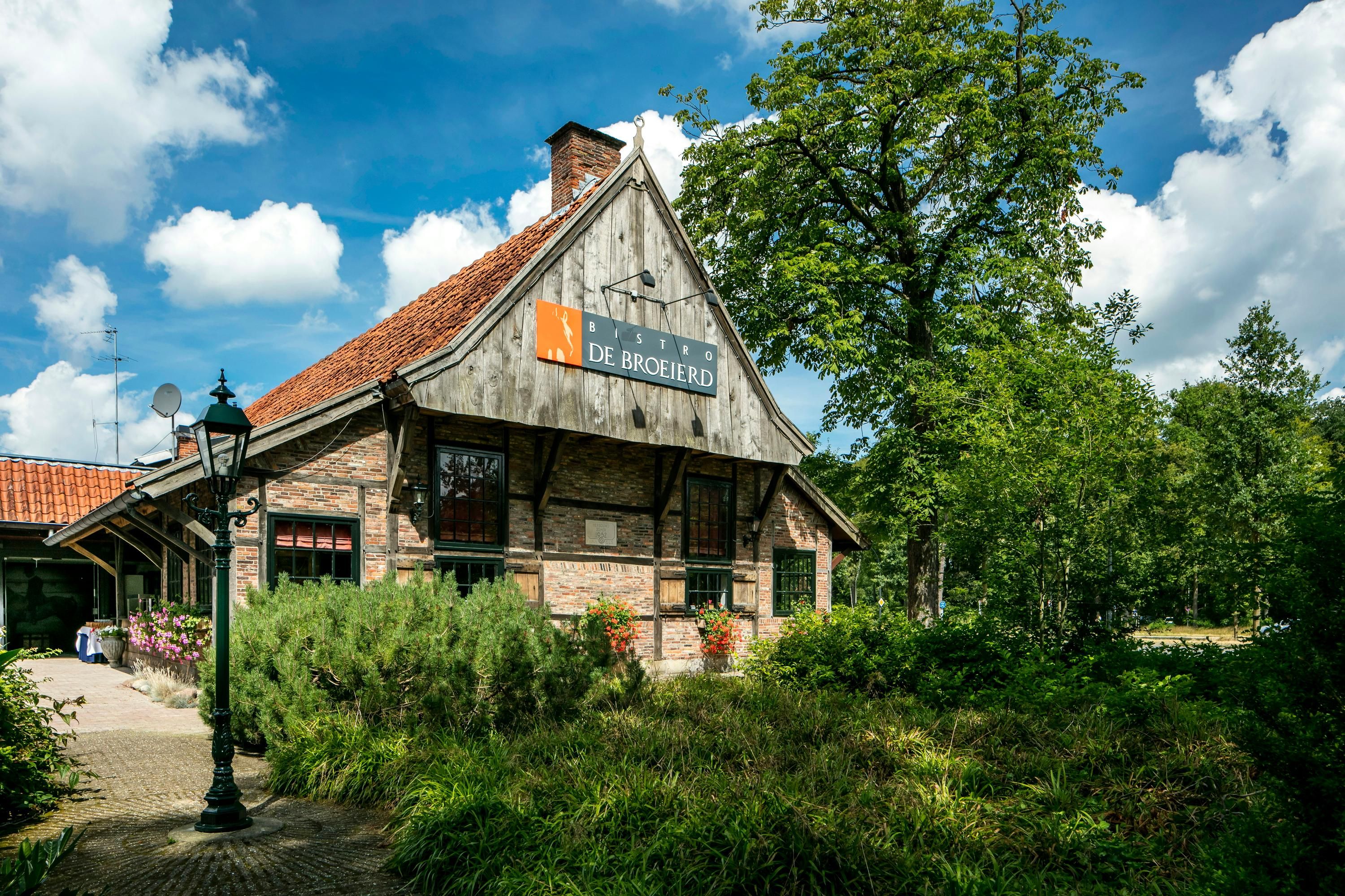 Gebäude