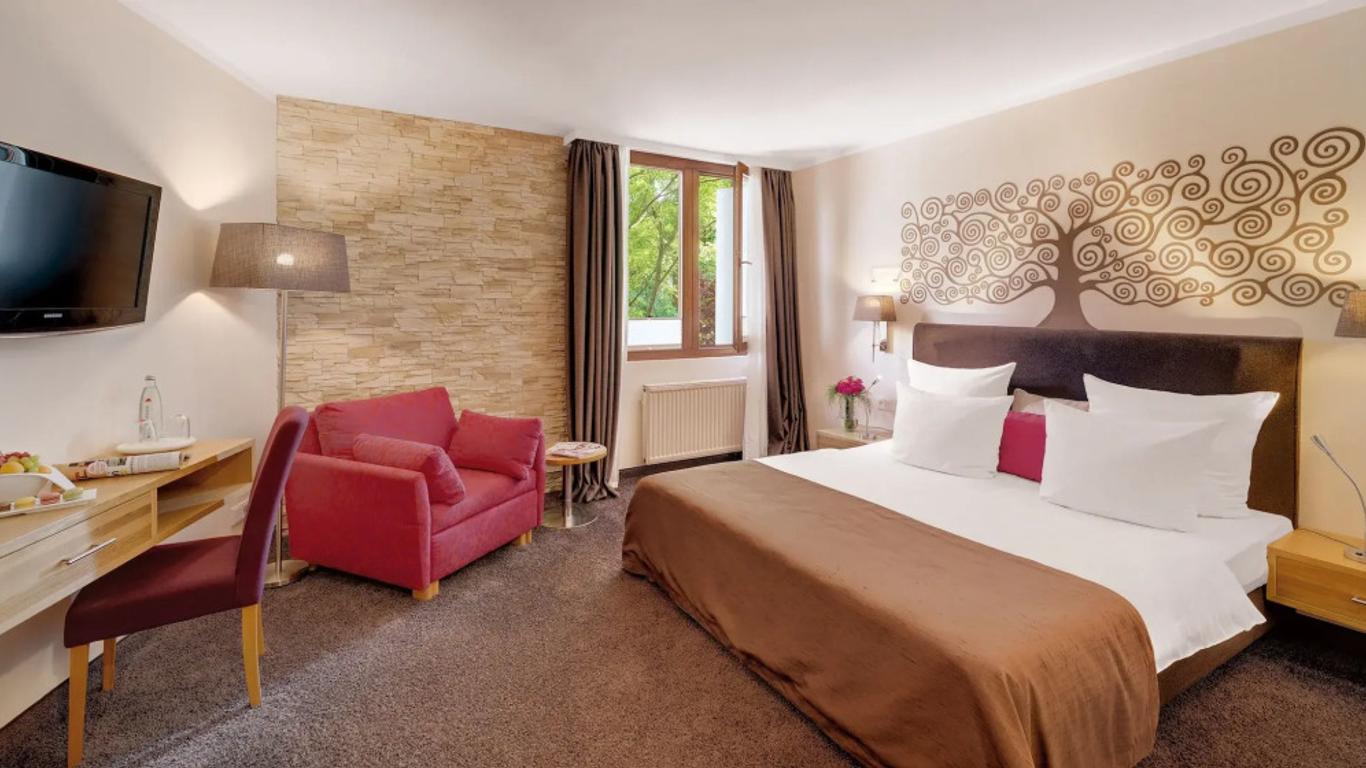 Nells Park Hotel