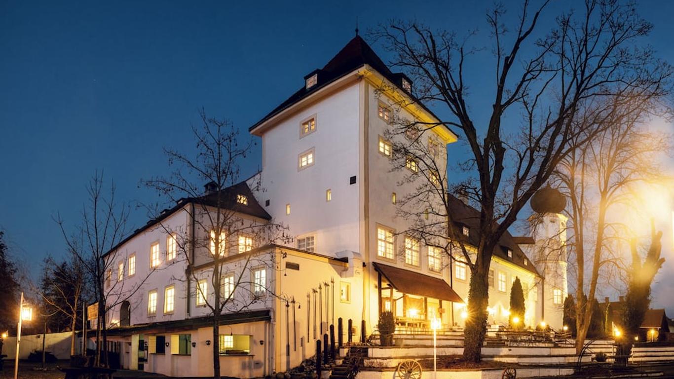 Schlosshotel Neufahrn