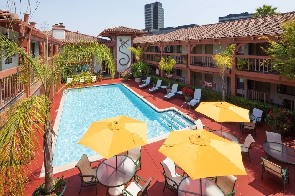 Pool Foto