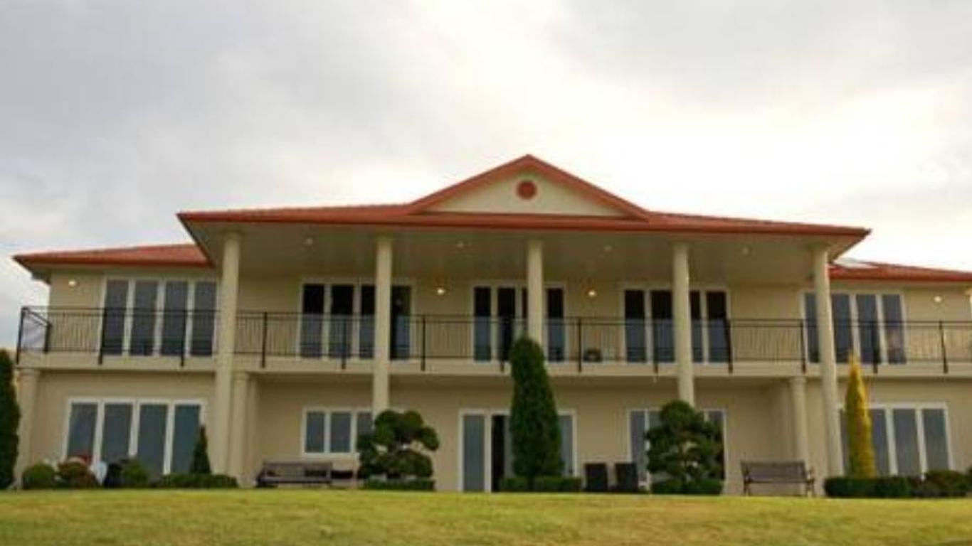 Angel Luxury Lodge