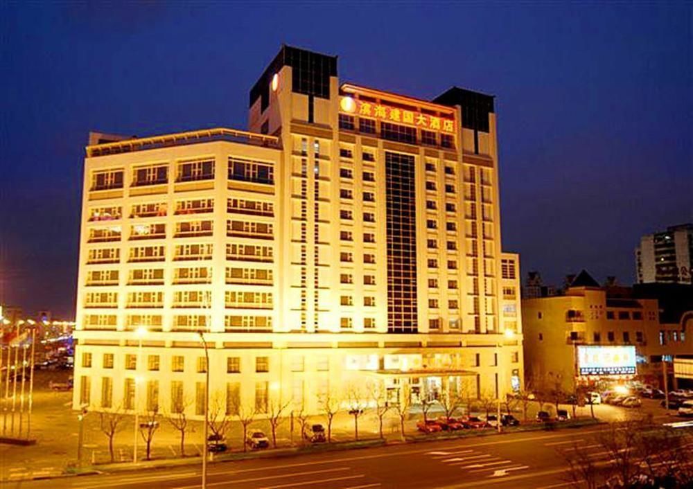 Gebäude
