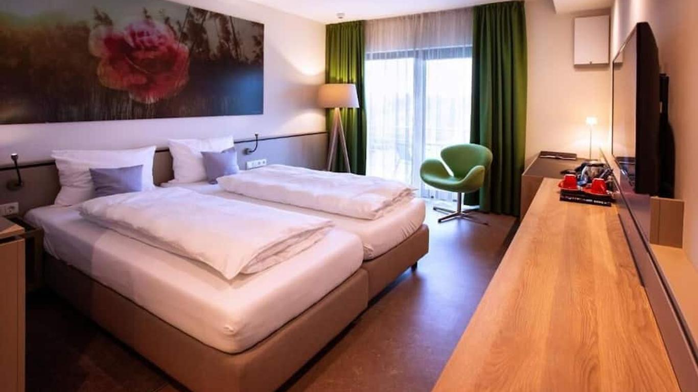 Gut Heckenhof Hotel & Golfresort an der Sieg GmbH & Co. KG