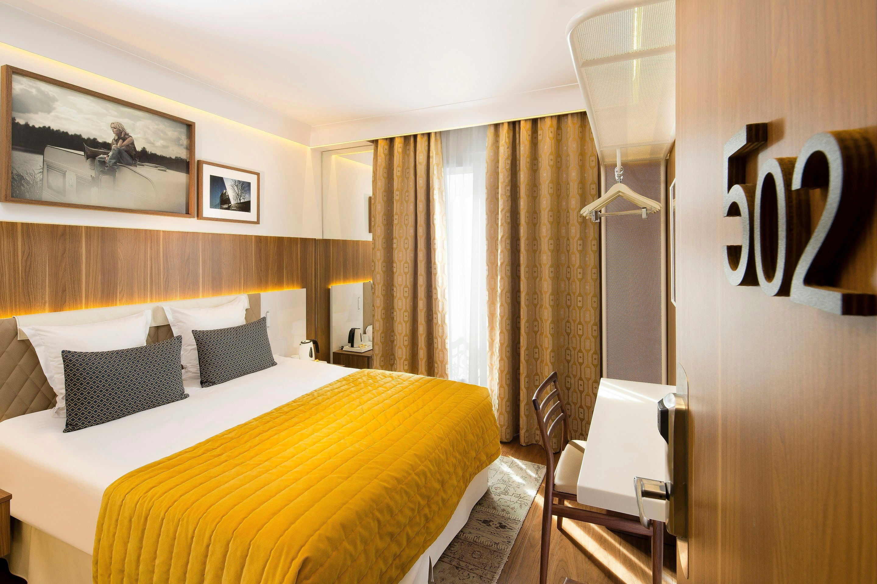 Schlafzimmer