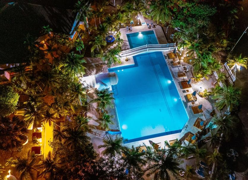 Pool Foto