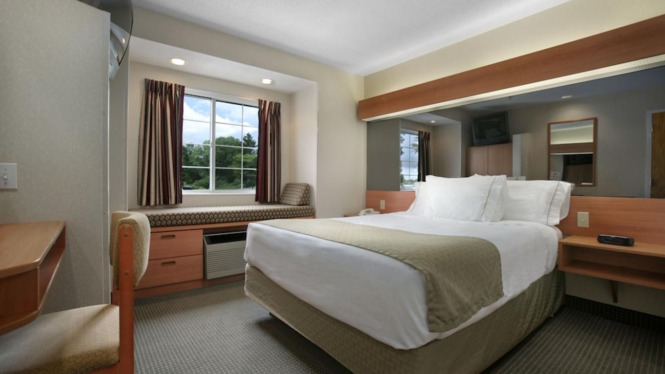 Microtel Inn & Suites by Wyndham Uncasville Casino Area