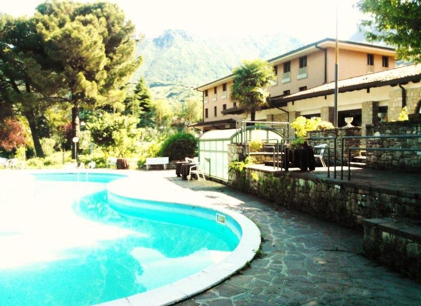 Pool Foto