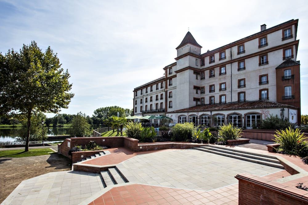 Gebäude