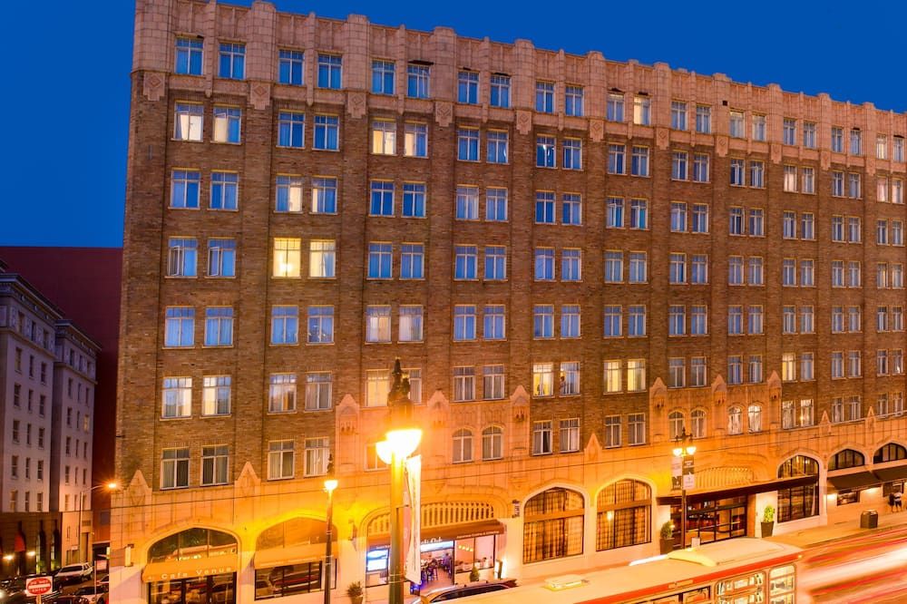 Gebäude