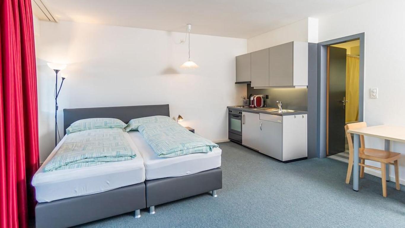 Face Aparthotel