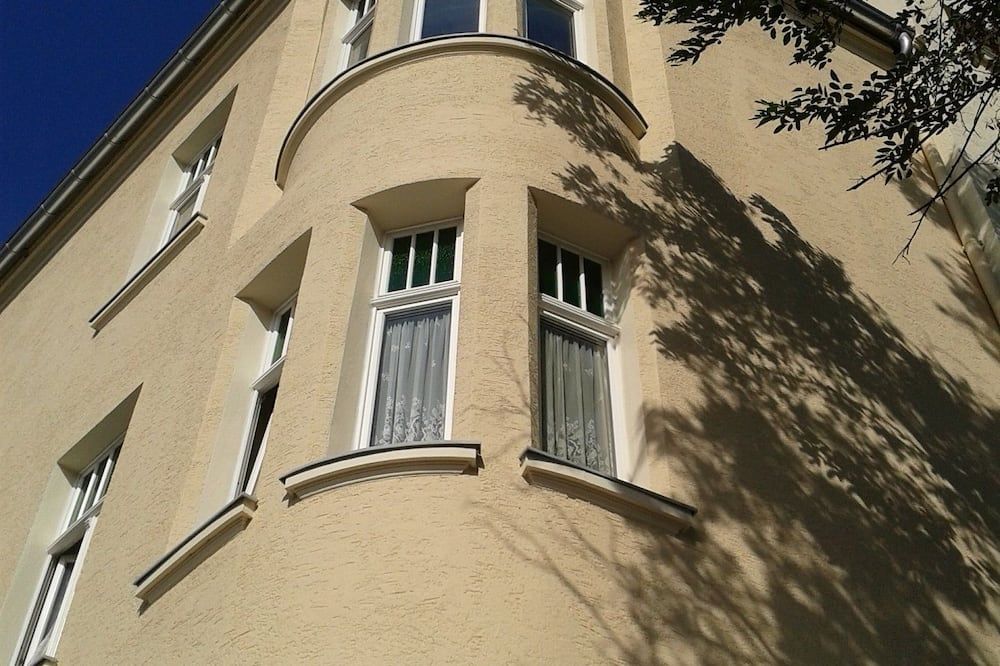 Gebäude