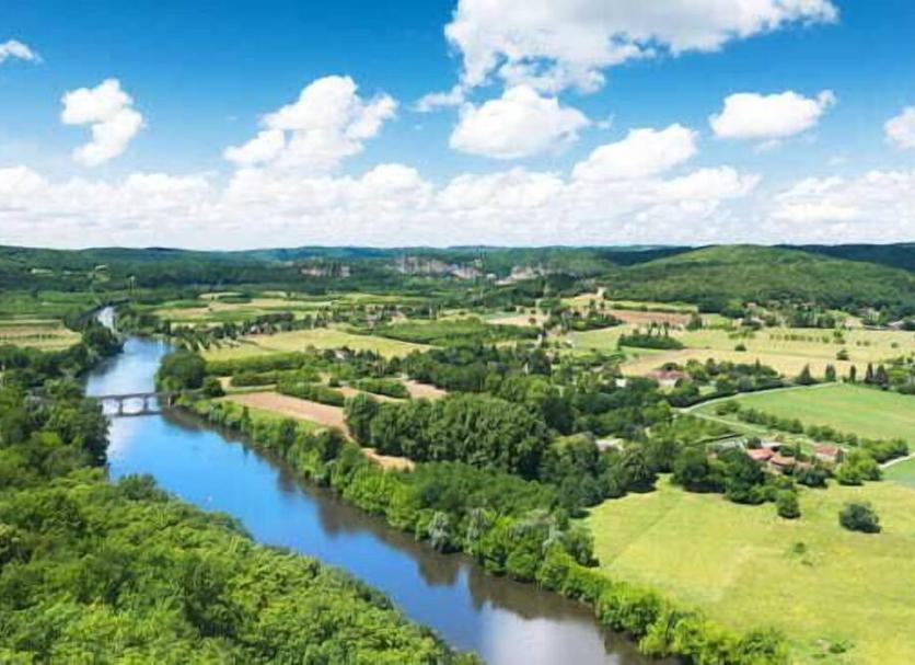 Außenansicht Foto