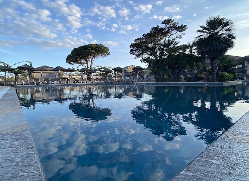 Pool Foto