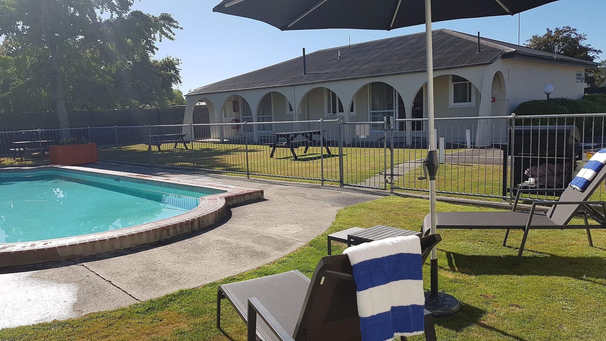 Pool Foto