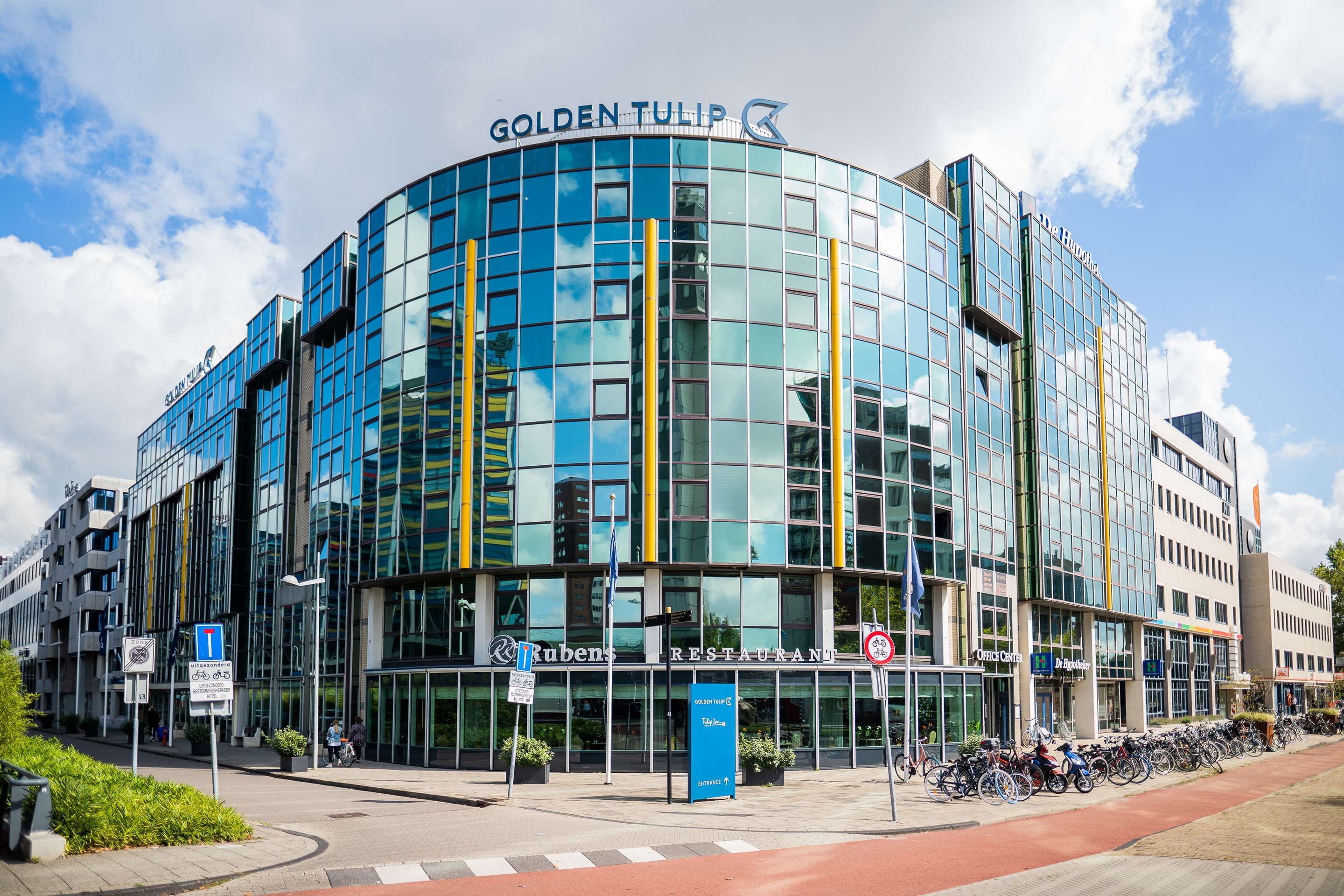 Gebäude