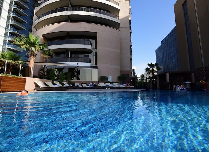 Pool Foto